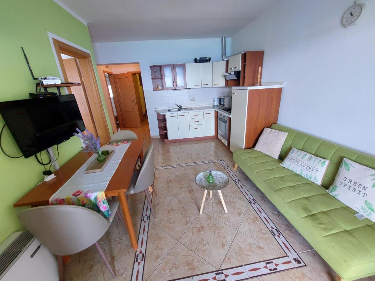 Velun Apartmani Eksteriør billede